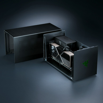 Razer Core X V2 - Boîtier graphique externe d’ordinateur de bureau pour ordinateurs portables Thunderbolt