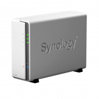 SYNBT033680 DS120j Boîtier NAS pour 1 DD 3.5p/2.5p 800MHz DC 512Mo LAN Gb USB2