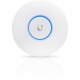 UBIQUITI UAP-AC-LITE UBIWI028534 Point d'accès intérieur Wi-Fi MIMO A/B/G/N/AC PoE Dual Band 2.4/5GHz 867 Mbps