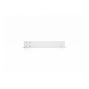 UBIRE037176 UBIQUITI UniFi Switch 8 ports 10/100/1000 Mbps avec SFP+ 10 Gbps + passerelle de sécurité + emplacement 3.5 pour