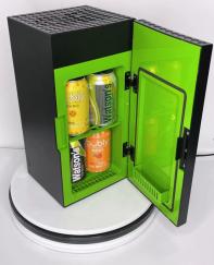 UKOJE040507 MINI FRIGO DESIGN XBOX SERIE X POUR 8 CANETTES