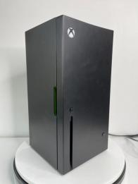 UKOJE040507 MINI FRIGO DESIGN XBOX SERIE X POUR 8 CANETTES