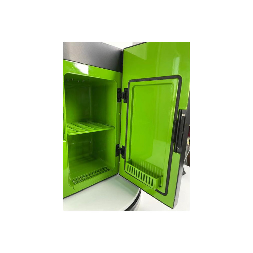 UKOJE040507 MINI FRIGO DESIGN XBOX SERIE X POUR 8 CANETTES
