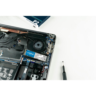 Crucial P2 2 To M.2 PCI Express 3.0 NVMe