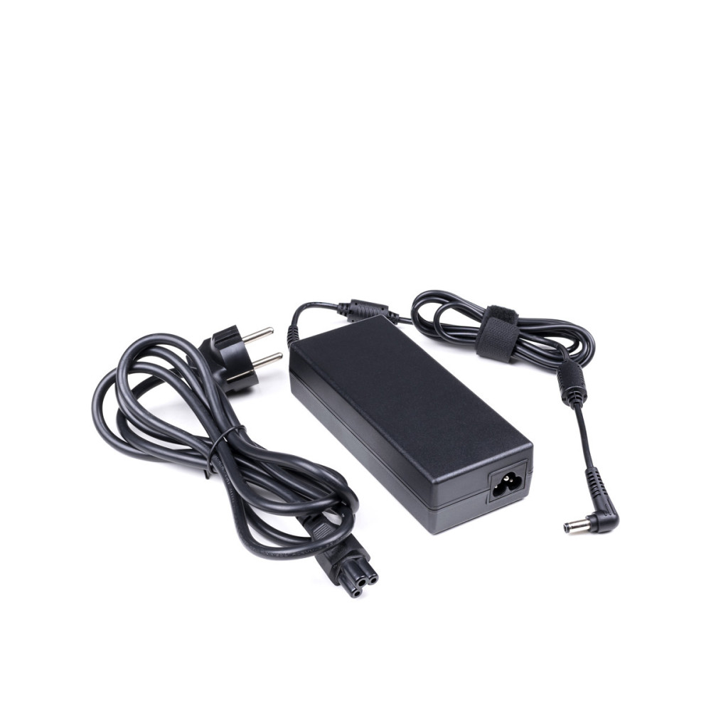 Shuttle PE120 - Alimentation externe passive 120 Watt, 19V, max. 6.32A Shuttle PE120 - Alimentation externe passive 120 Watt, 19V, max. 6.32A