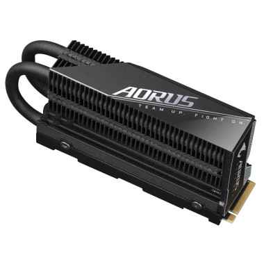 GIGABYTE AORUS Gen4 7000s 2 To M.2 PCI Express 4.0 NVMe 3D TLC NAND