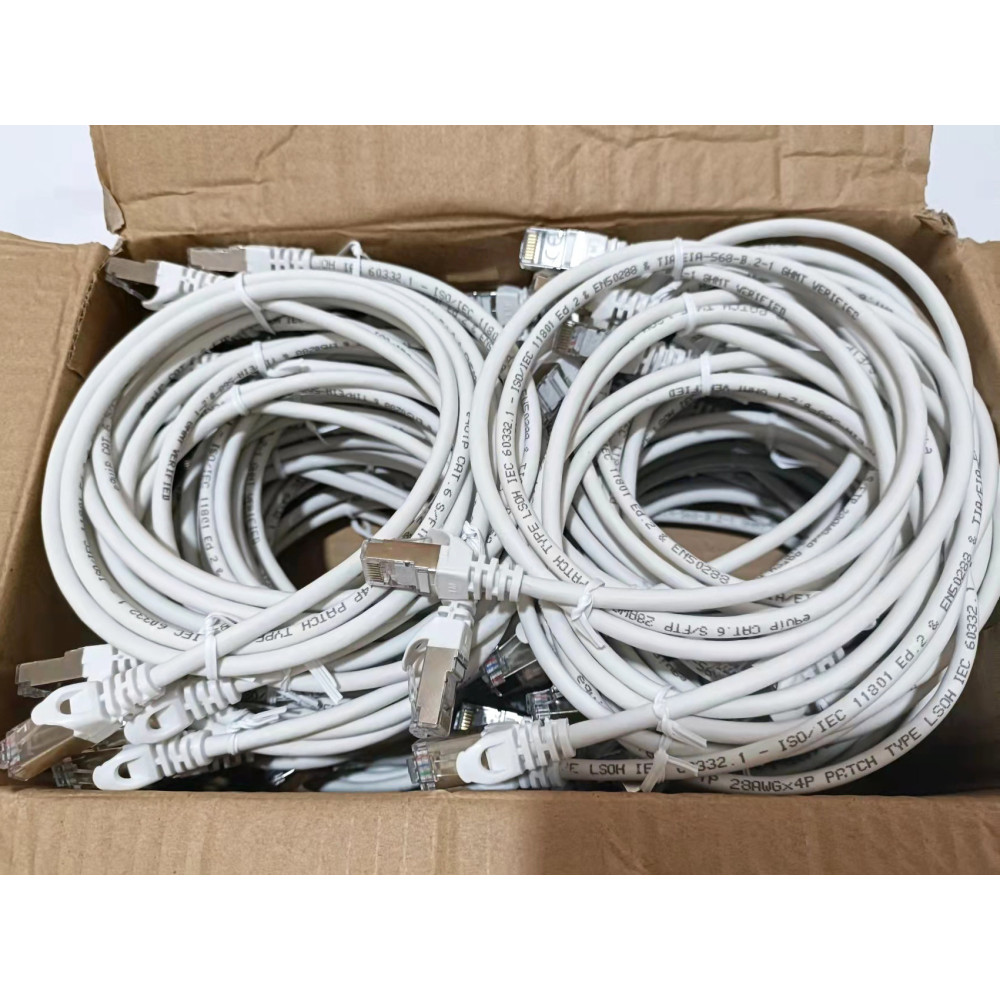 Equip 635510 câble de réseau Blanc 1 m Cat6 S FTP (S-STP)