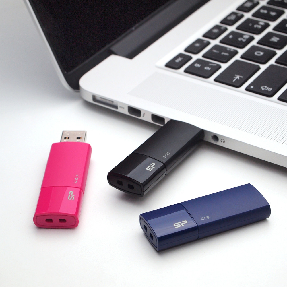 Silicon Power Ultima U05 4GB lecteur USB flash 4 Go USB Type-A 2.0 Bleu, Marine