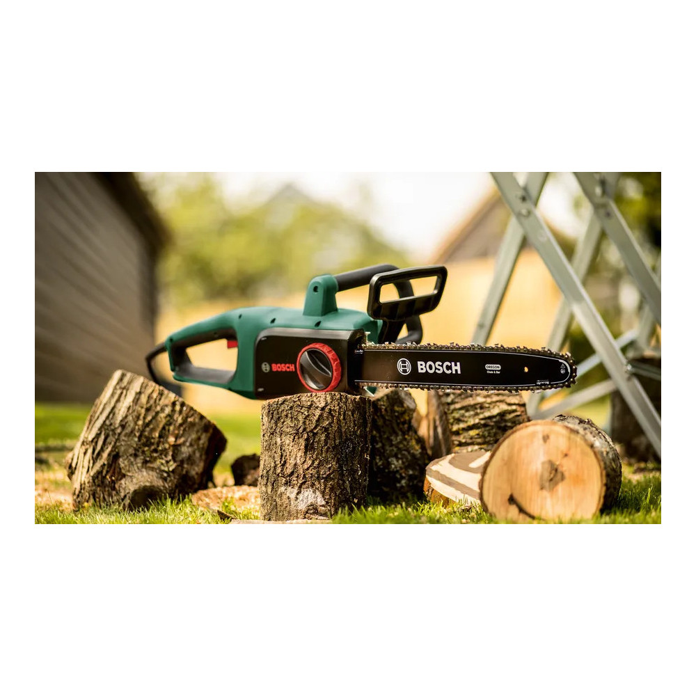 Bosch 0 600 8B8 303 tronçonneuse 1800 W Vert