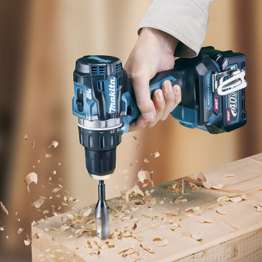 Makita DF002GZ non classé